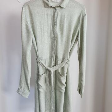 Srajčna obleka H&M