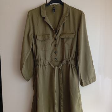 ZARA OLIVNO ZELENA OBLEKA S/M