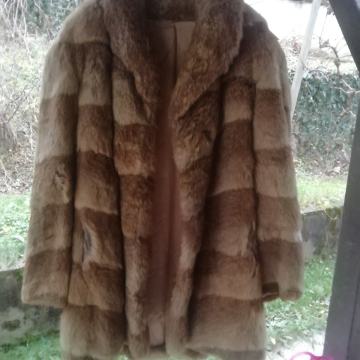 JAKNA KRZNENA  ZAJEC VELIKOST 44 SLAVONIJA OSJEK CENA 49 EUR