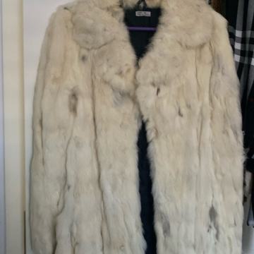 Jakna iz zajčega krzna št. M