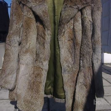 krznena jakna iz krzna zajčka