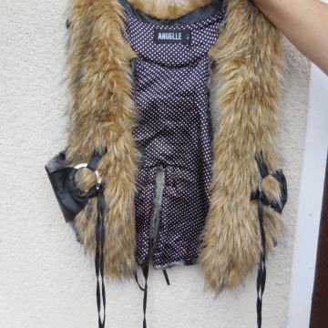 Nov brezrokavnik - umetno krzno & usnje 38/40