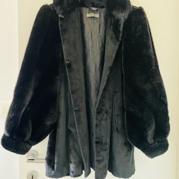 Krznena jakna M/L