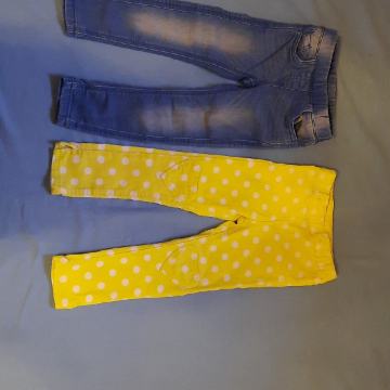 Dekliške hlače, kavbojke št. 92 (2 v kompletu)