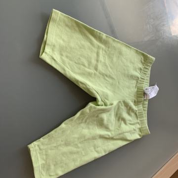 DEKLIŠKE KRATKE PAJKICE BENETTON 98