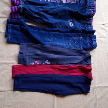 Dekliške pajkice in dolge hlače št. 98, podarim dodatne pajkice