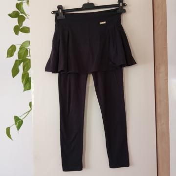 LELOSI ČRNE PAJKICE S KRILOM - KOT NOVE 134