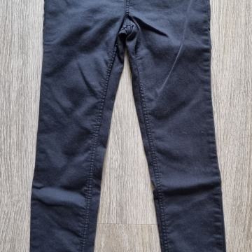 Legice, pajkice H&M št. 140