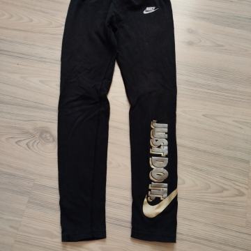 Pajkice Nike L 146/156