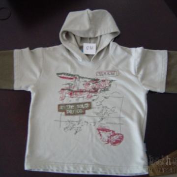 Majica s kapuco, 116, 6 let