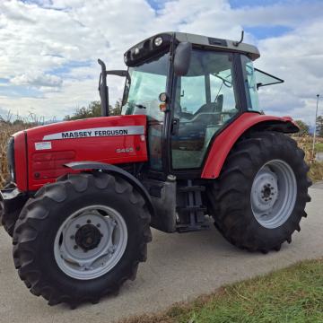 Massey Ferguson 5455