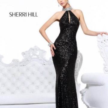 Maturantska obleka model Sherri Hill