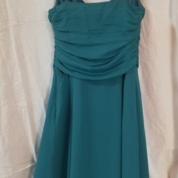 VEČERNA OBLEKA št. 34- HM