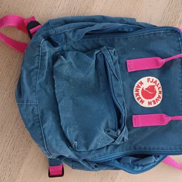 Fjallraven Kanken moder nahrbtnik