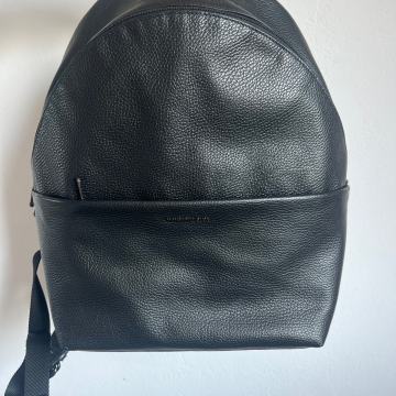 Mandarina Duck nahrbtnik