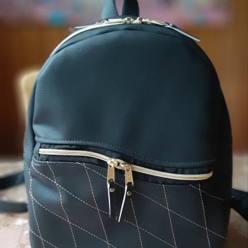 Modni unikatni nahrbtnik