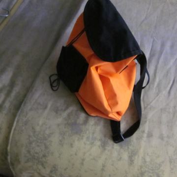 nahrbtnik manjši 2 x