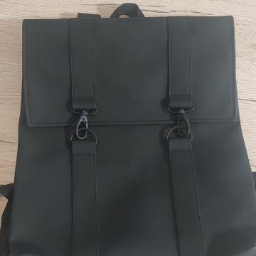 Nahrbtnik Rains nepremočljiv