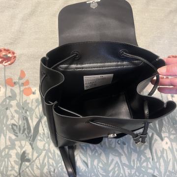 Ženski nahrbtnik- nov