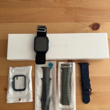 Apple Iwatch 8 (45mm)