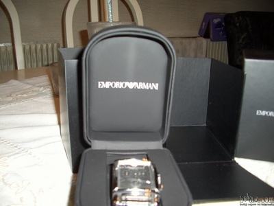 ARMANI moška elegantna ura