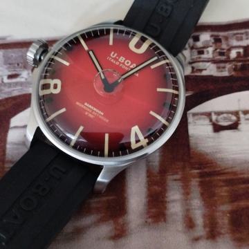 U Boat - Darkmoon Red Steel 44mm