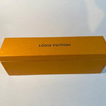Louis Vuitton škatla za uro