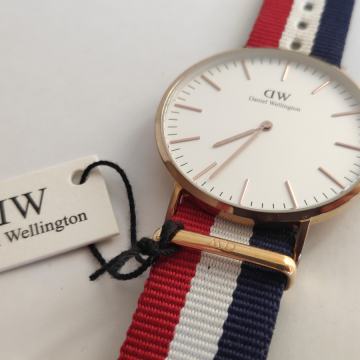 Moška ročna ura Daniel Wellington Classic Cambridge 40mm
