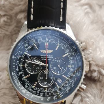 Moška ura v stilu Breitling - odlično ohranjena