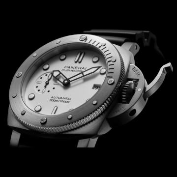 PANERAI SUBMERSIBLE BIANCO Automatic