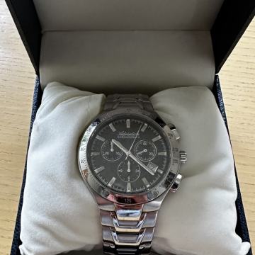 Ročna ura Adriatica 8056.5030D.1