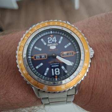 Seiko 5 Sport Automatic SRP351J1 4R36-01S0  43.5mm