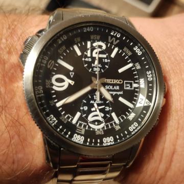 SEIKO Solar Chronograph V172-0AG0