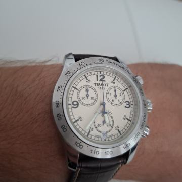 TISSOT V8, 100M