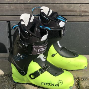 Testni moški turni smučarski čevelj ROXA RX TOUR 44 - odprodaja - 150€