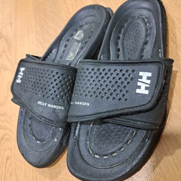SAMO 1,5 € !!! - HELLY HANSEN - Natikači (42)