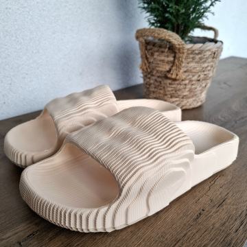 Moški natikači, papuči, sandali (42)