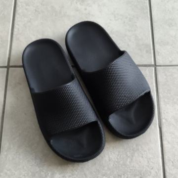 Moški natikači, vel. 42