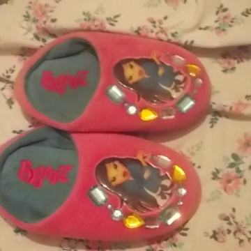 Copati BRATZ VEL.29-30