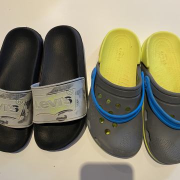 Crocs In Levis natikači 33-34