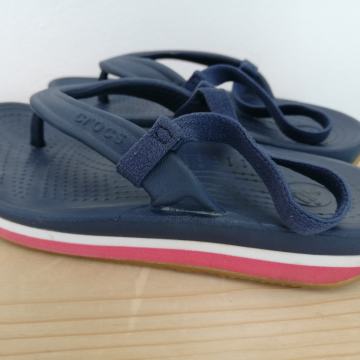 CROCS original modri natikači št. 10 11 (EU 27 -29)