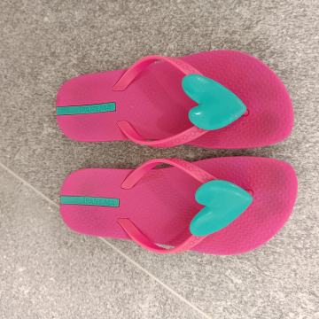 Dekliške japonke Ipanema