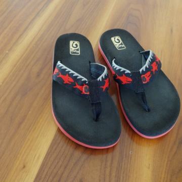 Natikači Teva št. 31-34