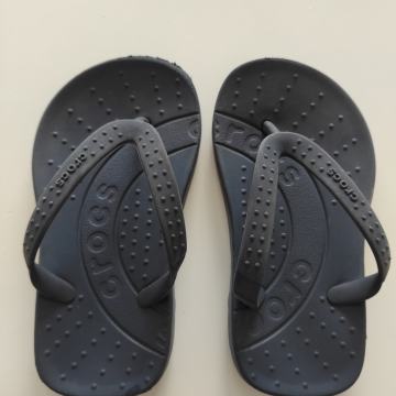 Otroške japonke Crocs (ptt vključena)