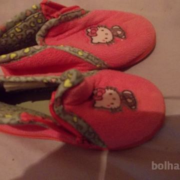 Roza copati HELLO KITTY VEL.24