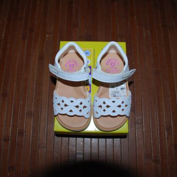 Sandali, čevlji, 6 kom  št.23