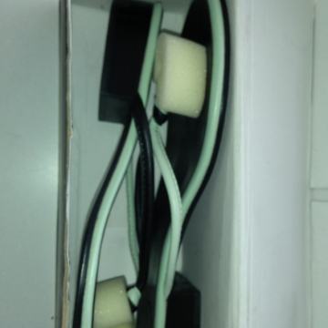 Prodam nove Gap sandale st.40