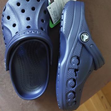 Prodam nove natikače Crocs