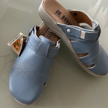 Ženski natikači dr. Harvey vel. 40 novi