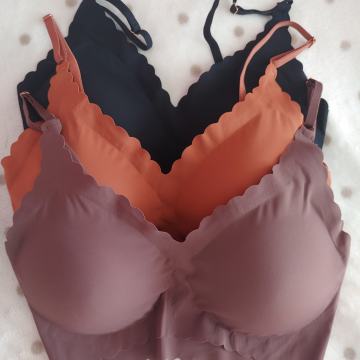 Brezšivni ženski modrčki